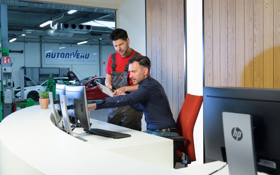 Auto Solutions Pro
